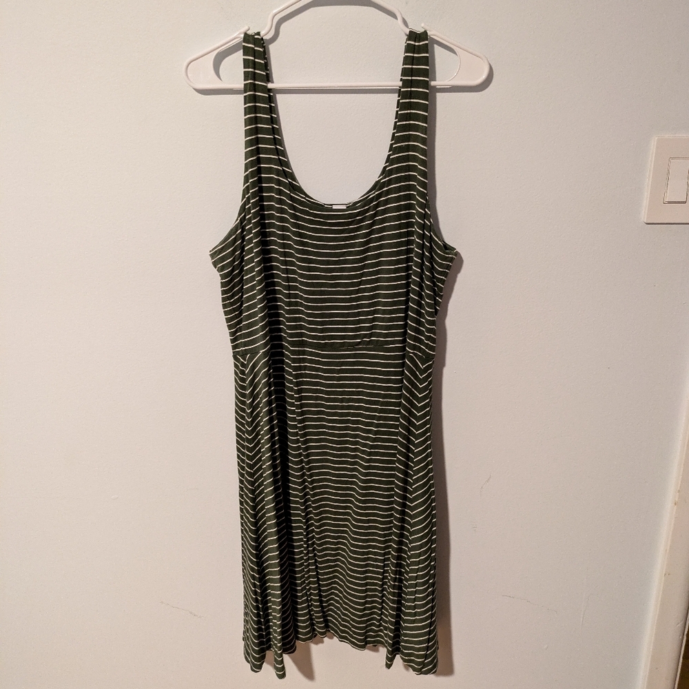 Old Navy Sleeveless Fit & Flare Olive Green & White Striped Jersey Dress Size XL